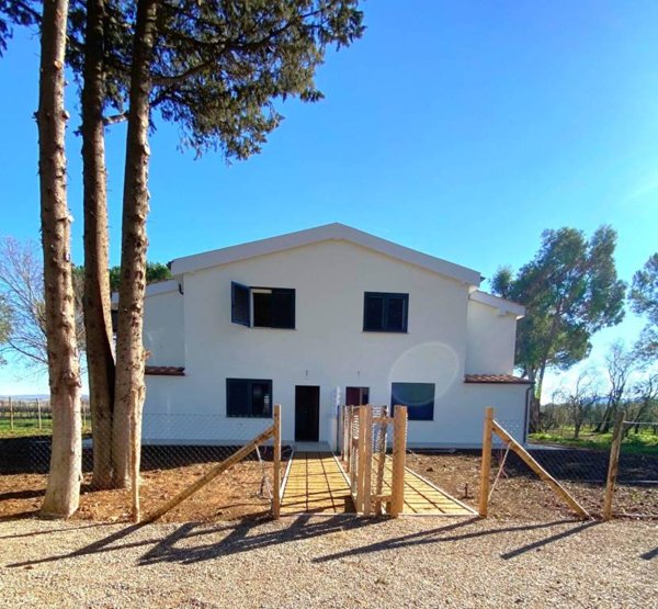 casa indipendente in vendita a Magliano in Toscana