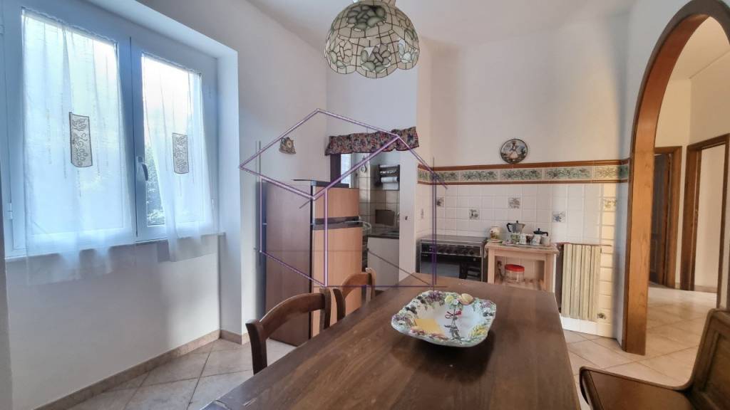 appartamento in vendita a Magliano in Toscana in zona Montiano