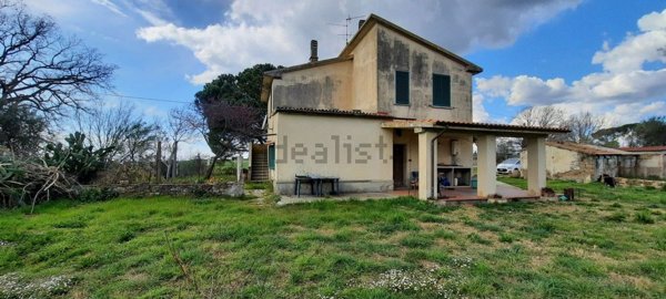 casa indipendente in vendita a Magliano in Toscana