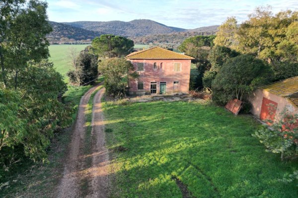 casa indipendente in vendita a Magliano in Toscana
