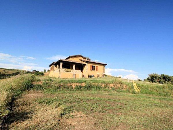 casa indipendente in vendita a Magliano in Toscana