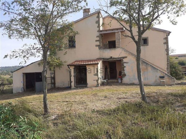 casale in vendita a Magliano in Toscana