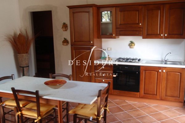 casale in vendita a Magliano in Toscana