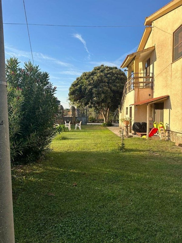 casa indipendente in vendita a Magliano in Toscana