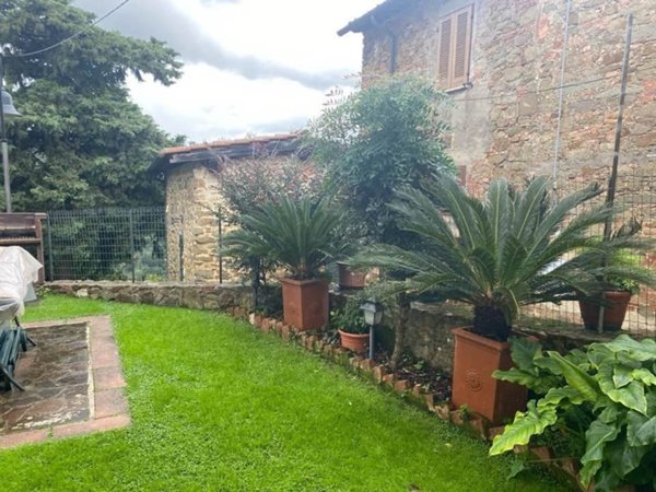 appartamento in vendita a Magliano in Toscana in zona Pereta