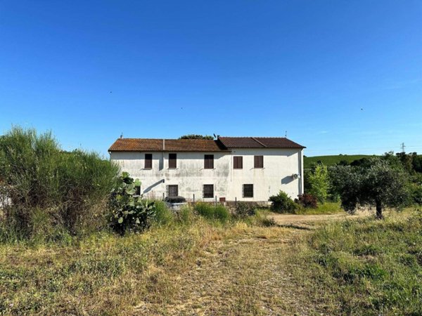 azienda agricola in vendita a Magliano in Toscana