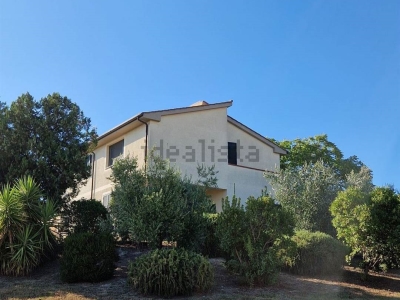 casa indipendente in vendita a Magliano in Toscana