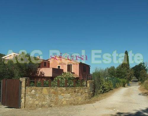 azienda agricola in vendita a Magliano in Toscana