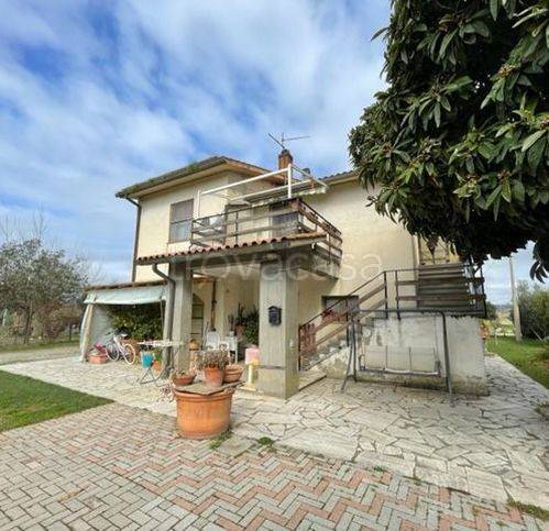 casa indipendente in vendita a Magliano in Toscana