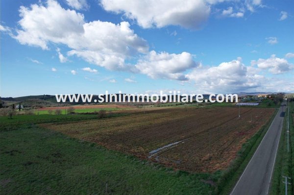 terreno edificabile in vendita a Magliano in Toscana