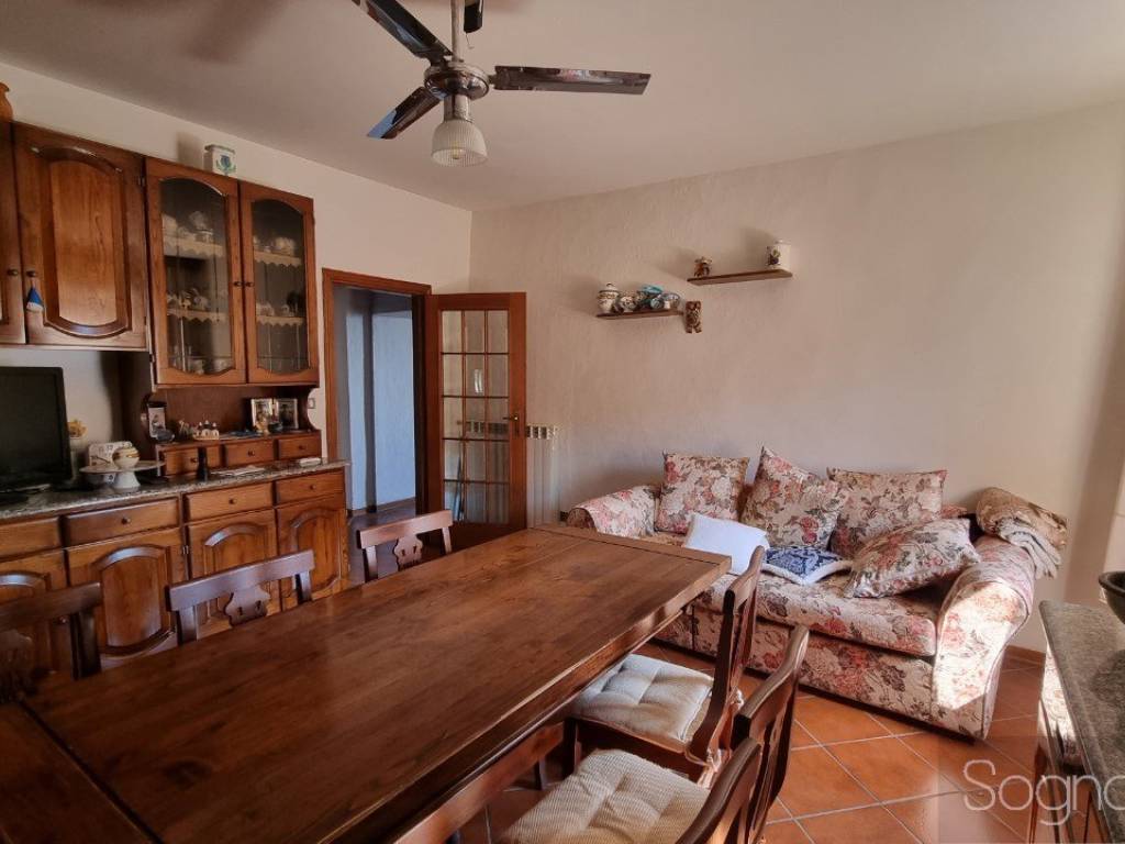 appartamento in vendita a Magliano in Toscana in zona Montiano