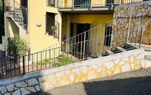appartamento in vendita a Magliano in Toscana in zona Montiano