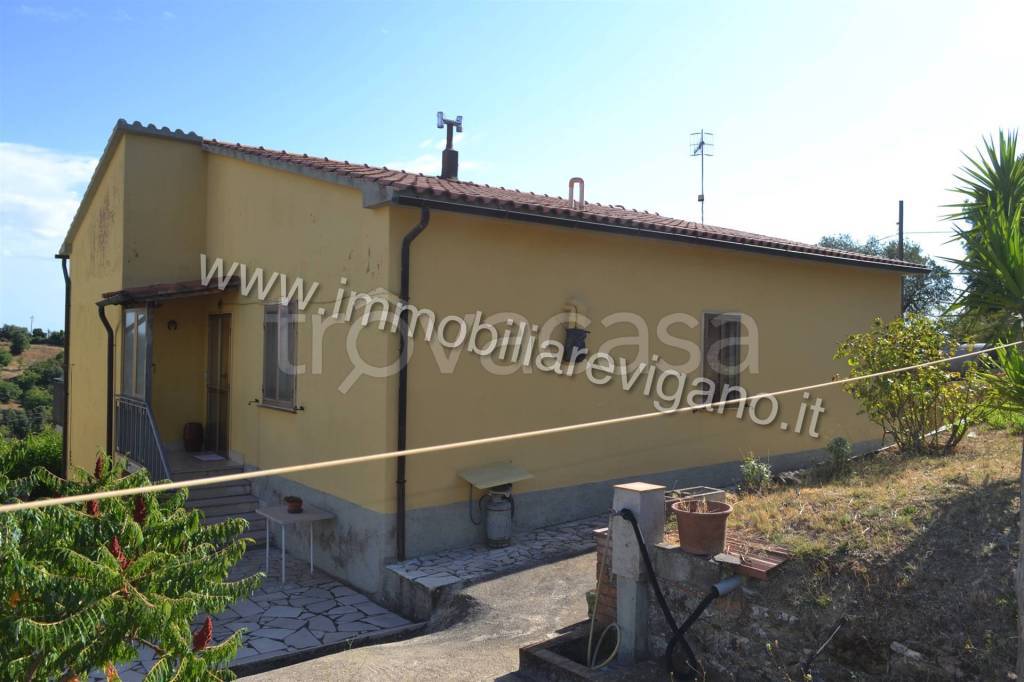 casa indipendente in vendita a Magliano in Toscana in zona Pereta