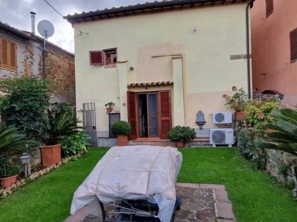 casa indipendente in vendita a Magliano in Toscana in zona Pereta