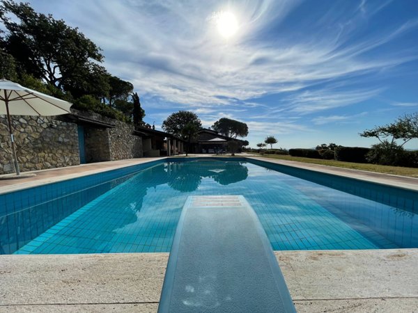 casa indipendente in vendita a Magliano in Toscana