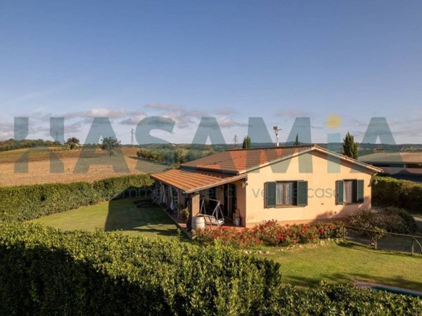 casa indipendente in vendita a Magliano in Toscana