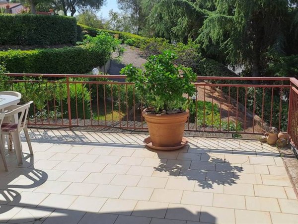 appartamento in vendita a Magliano in Toscana in zona Montiano
