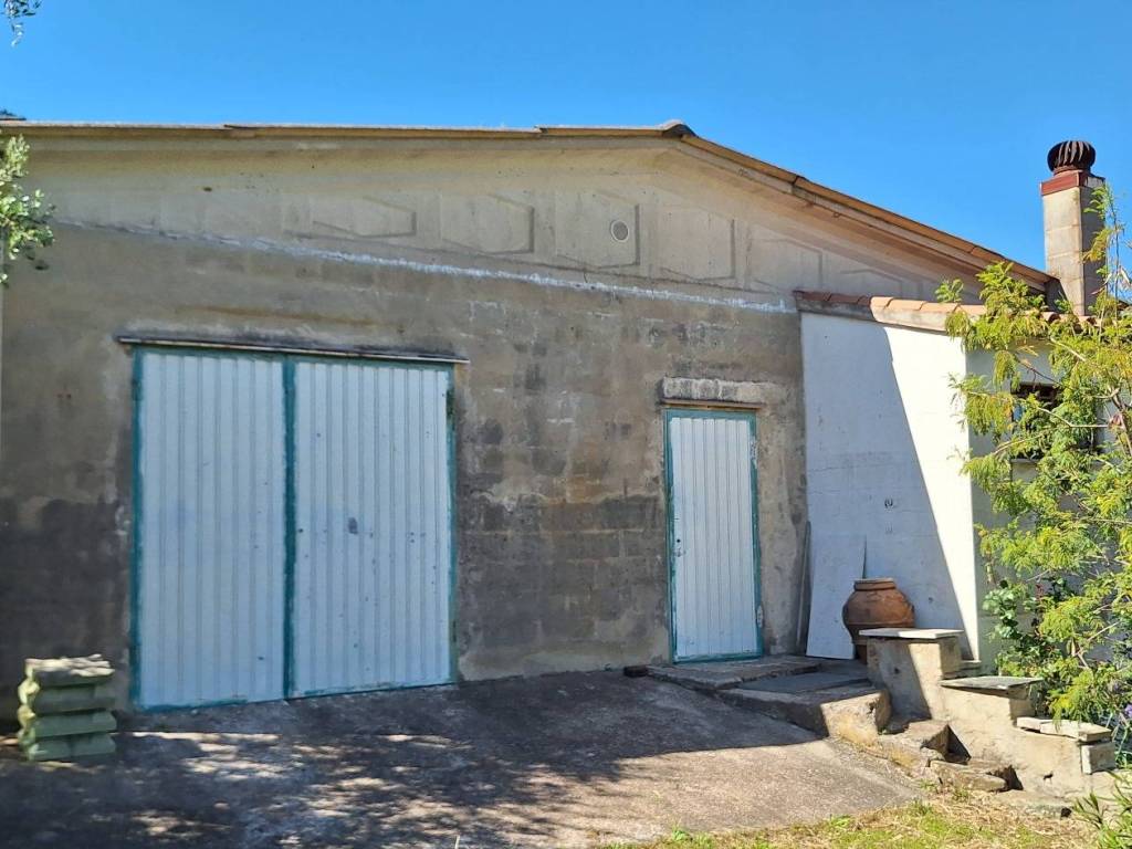 casa indipendente in vendita a Magliano in Toscana in zona Montiano