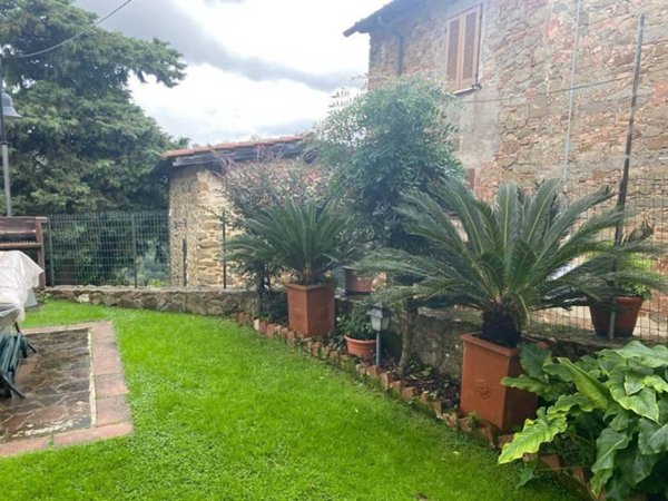 appartamento in vendita a Magliano in Toscana in zona Pereta