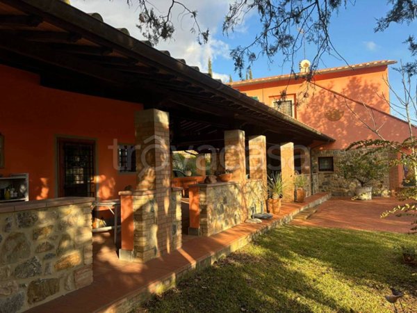 casa indipendente in vendita a Magliano in Toscana