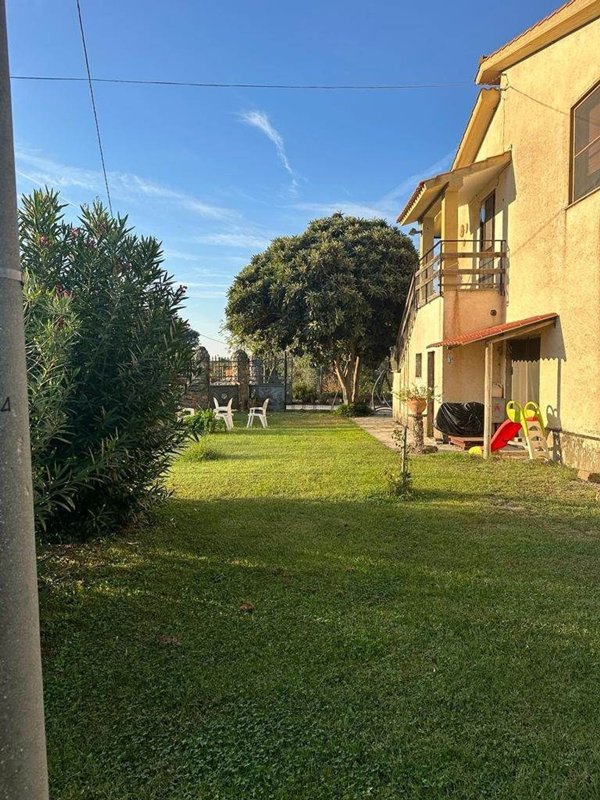 casa indipendente in vendita a Magliano in Toscana