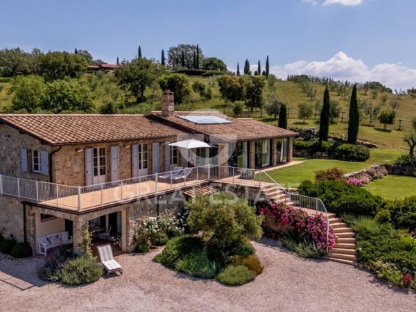 casa indipendente in vendita a Magliano in Toscana