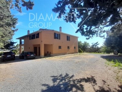 casa indipendente in vendita a Magliano in Toscana
