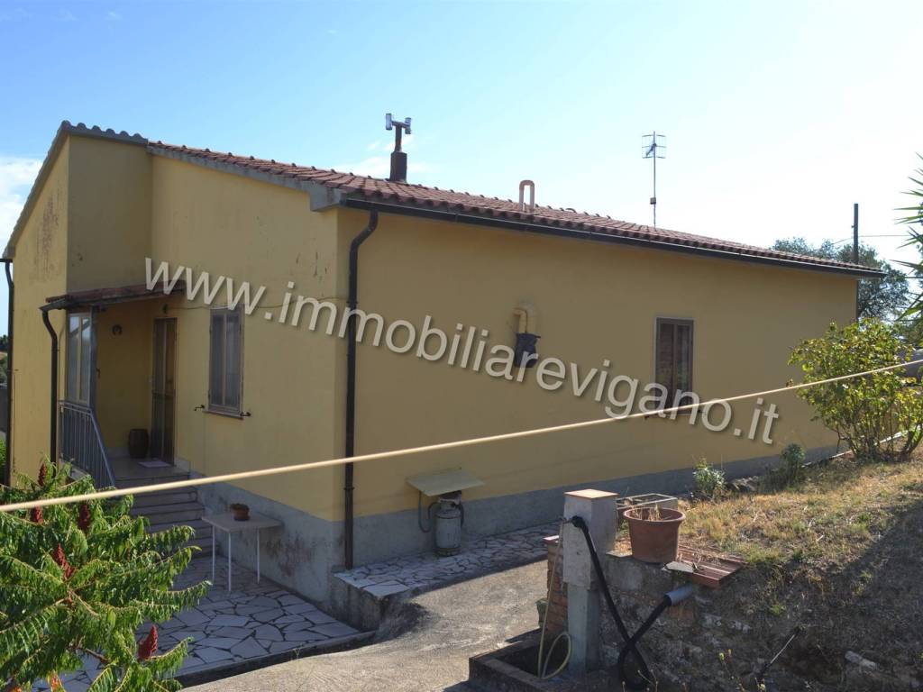 casa indipendente in vendita a Magliano in Toscana in zona Pereta