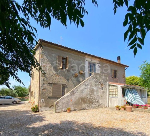 casa indipendente in vendita a Magliano in Toscana