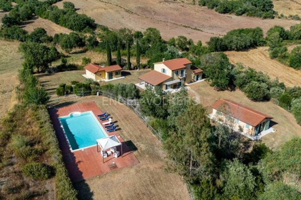 casa indipendente in vendita a Magliano in Toscana