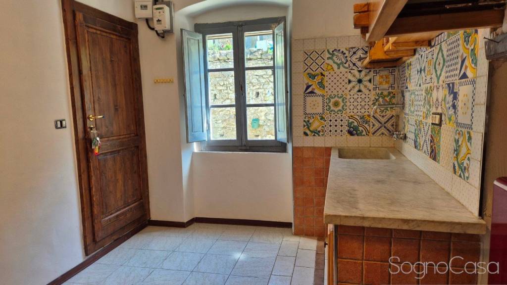 appartamento in vendita a Magliano in Toscana in zona Montiano