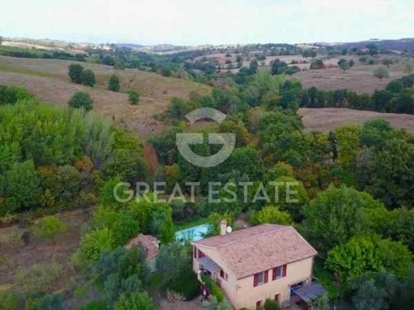 casa indipendente in vendita a Magliano in Toscana