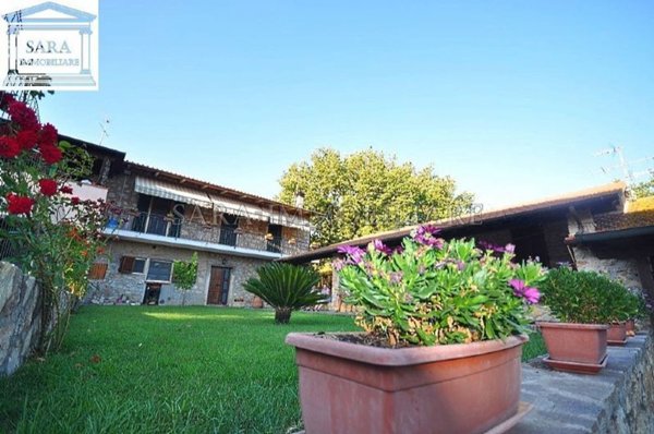 casa indipendente in vendita a Magliano in Toscana in zona Pereta