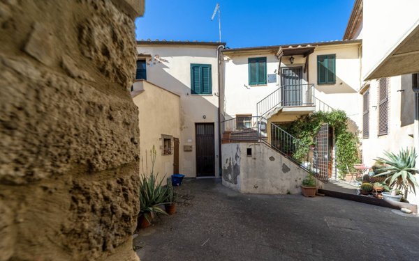 appartamento in vendita a Magliano in Toscana