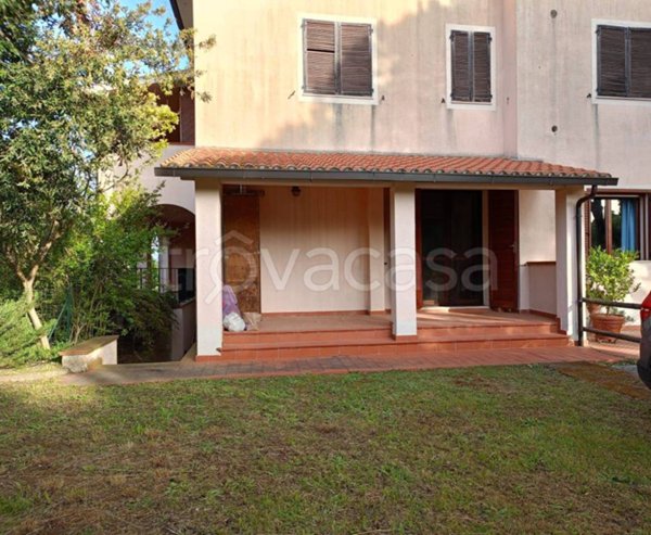 casa indipendente in vendita a Magliano in Toscana