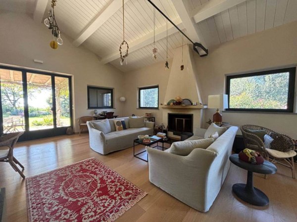 casa indipendente in vendita a Magliano in Toscana