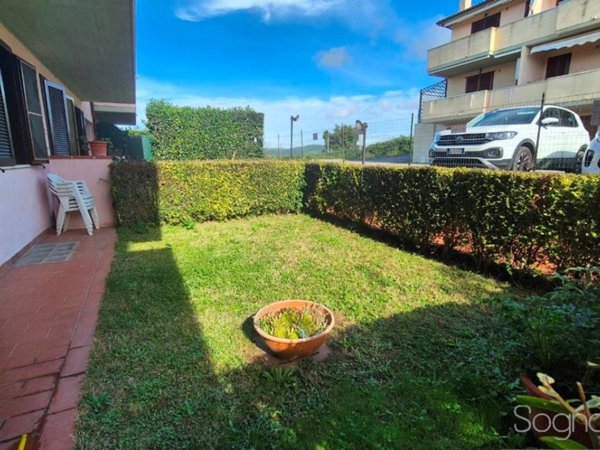 appartamento in vendita a Magliano in Toscana in zona Montiano