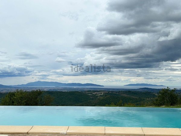 casale in vendita a Magliano in Toscana