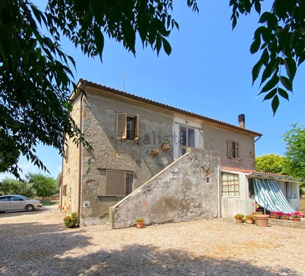 appartamento in vendita a Magliano in Toscana