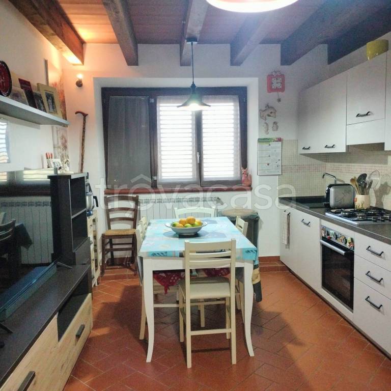 appartamento in vendita a Magliano in Toscana