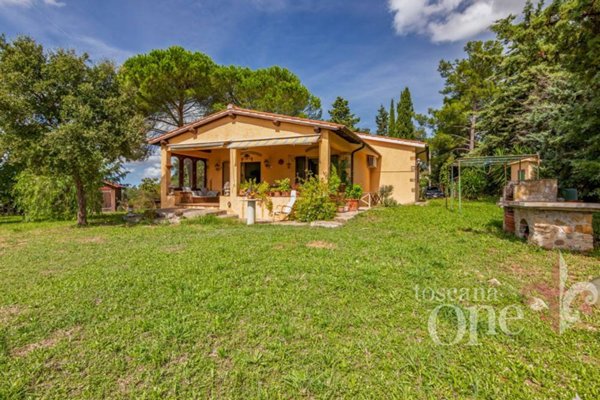casa indipendente in vendita a Magliano in Toscana