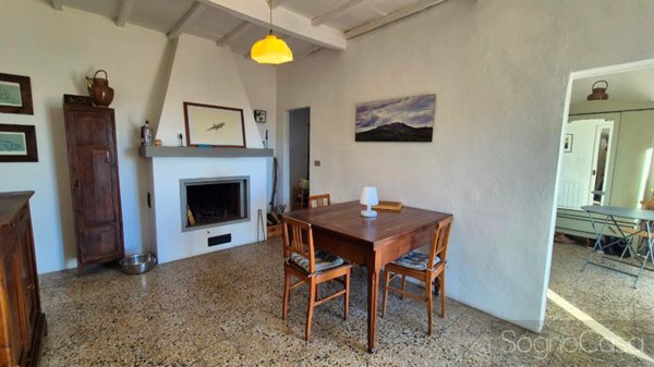 appartamento in vendita a Magliano in Toscana in zona Montiano