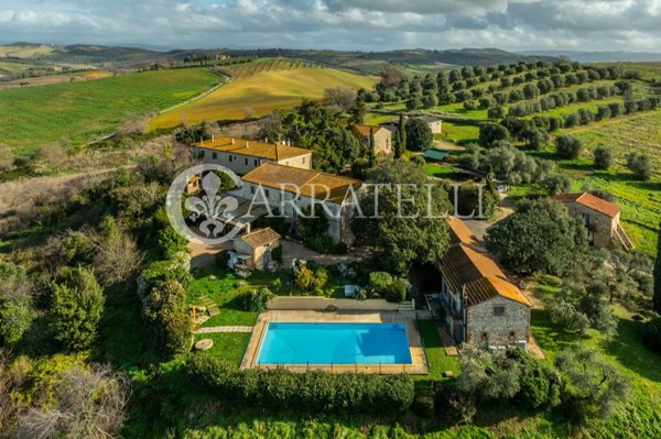 casale in vendita a Magliano in Toscana