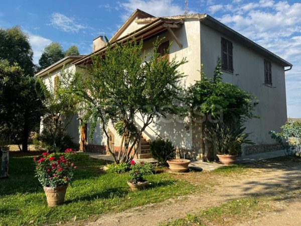 casa indipendente in vendita a Magliano in Toscana