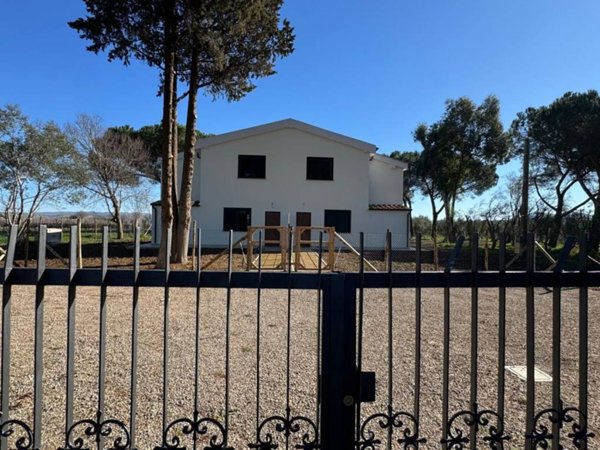 casa indipendente in vendita a Magliano in Toscana