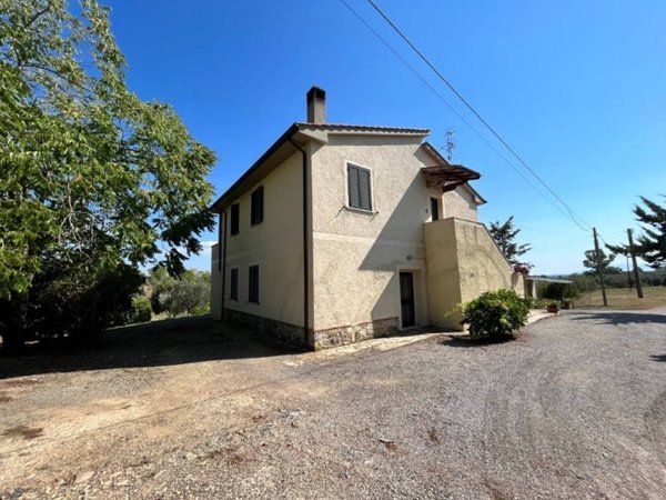 casa indipendente in vendita a Magliano in Toscana