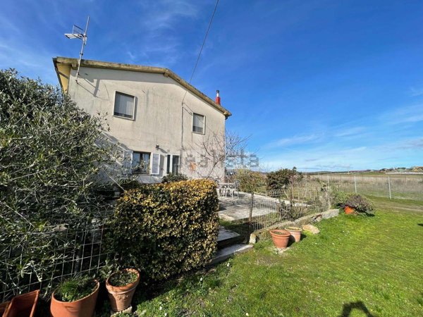 casale in vendita a Magliano in Toscana