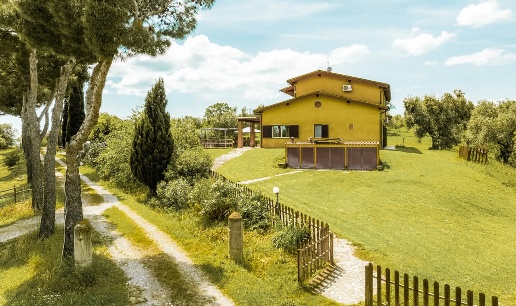 villa in vendita a Magliano in Toscana