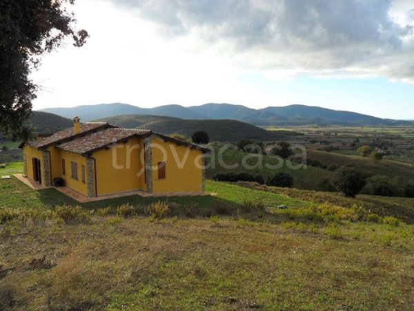 casa indipendente in vendita a Magliano in Toscana