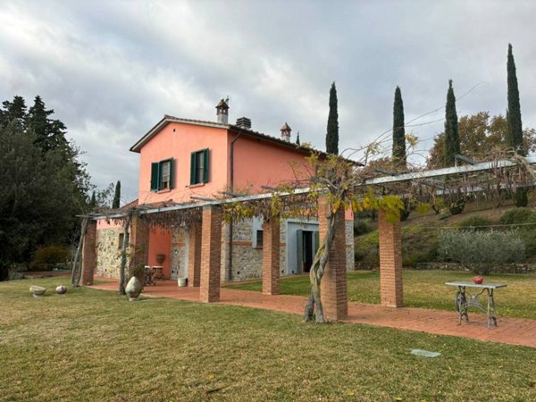 casa indipendente in vendita a Magliano in Toscana